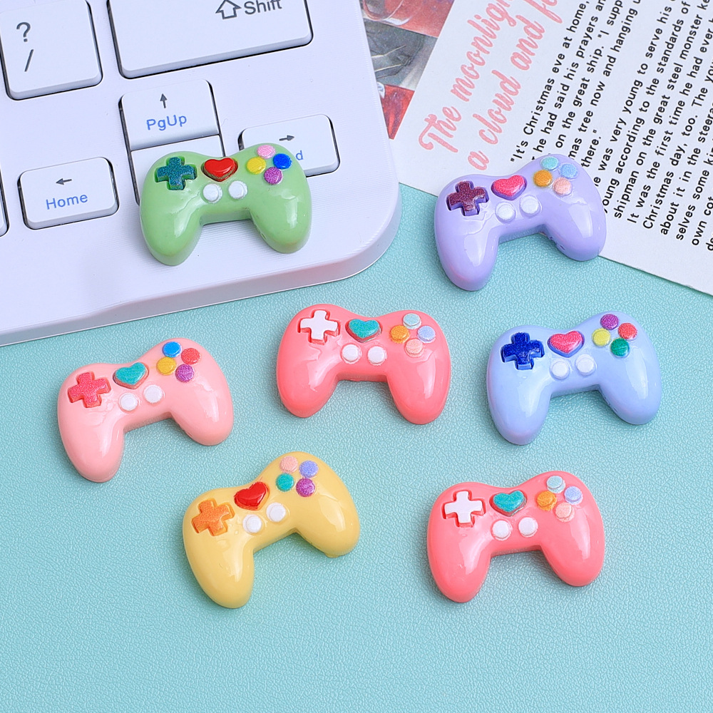 Gaming Console Keychain - 5개 컬러 게임 콘솔 게임패드 레진